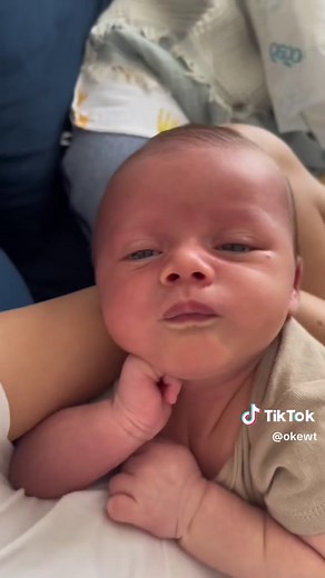 How to Handle a Baby Poop Explosion: Tips for Parents