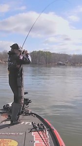 Fish like the pros with ActiveTarget® 2 live sonar. More Major League Fishing pros fish for the win with Lowrance. | Lowrance | Facebook