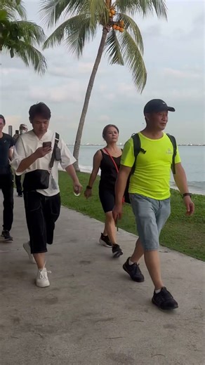 “Calm Sunday Morning in Nature 🌅 | Relax & Refresh”