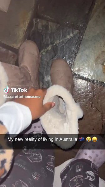 Gone are the days of just putting my shoes on 🙃😅 #stayingalive #australia #spiders #imabritgetmeouttahere #prayforme