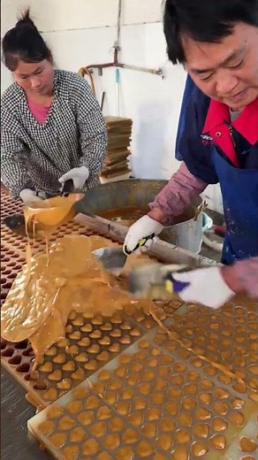 Handmade Sugarcane Candy Production Process