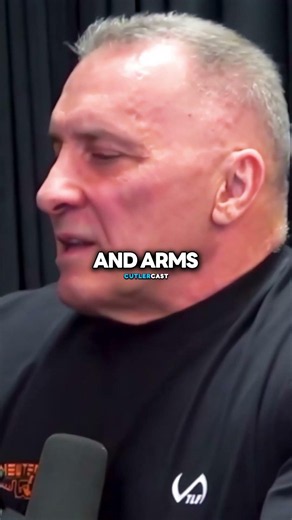 Who’s the GOAT… ?? #jaycutler #bodybuilding #mrolympia #motivation #gym