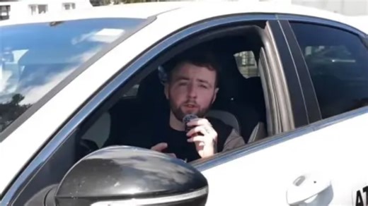 I’m a driving instructor and here's top hand signals you need to know