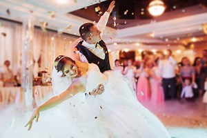 26 Inappropriate Wedding Songs You May Want To Avoid - Warble Entertainment