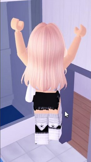 Back to School at Bayside High School 🍎 Roblox | Gameplay and Tips #roblox