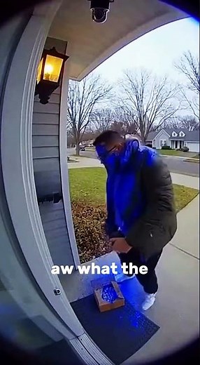 I Escaped an Exploding Package Delivery!