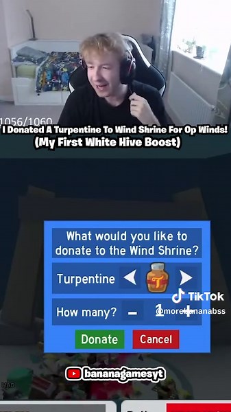 Player Takes On White Hive Boost in Bee Swarm Simulator