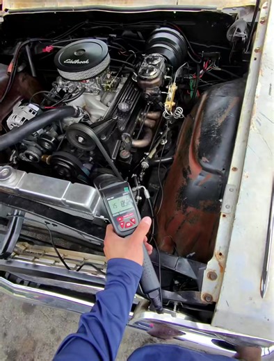 9.5K views · 113 reactions | Finally learned how to set the timing on my 350 vortec engine! Didn’t know it was that easy! #carrepair #classiccar #fix #diy #62impala | 350 Engine Rebuild | Facebook
