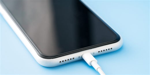 The safe way to clean an iPhone charging port – and remove embedded fluff and gunk