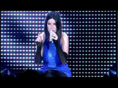 Laura Pausini - La Soledad (live).