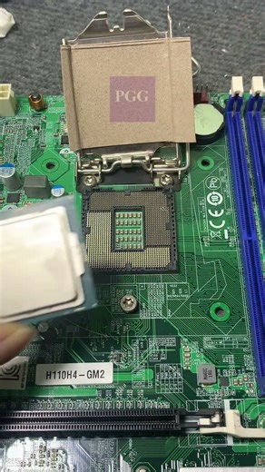 How to Install a CPU Step by Step Intel & AMD Tutorial #shorts