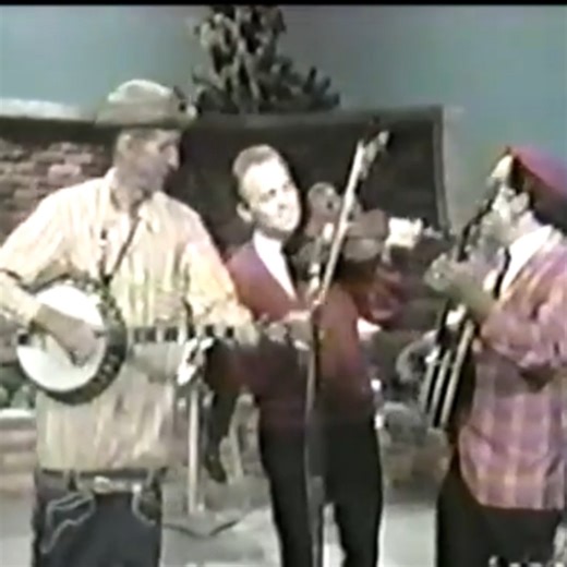 20K views · 819 reactions | Stringbean - Old Joe Clark #banjo #vintagetv #worldofbluegrass | World Bluegrass Day | Facebook