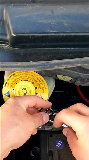 Why disconnecting the battery is important? | Car Repair