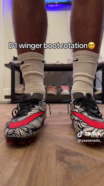 D1 Winger Boot Rotation Featuring Neymar & Mbappé