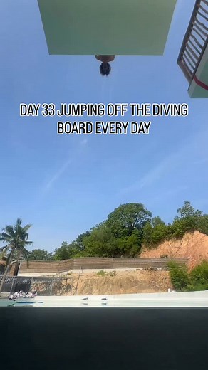 7.9K views · 37 reactions | Day 33 Jumping off the diving board every day @jumpshacksamui #jumpshacksamui #thailand #kohsamui #thingstodoinkohsamui #jumpingoffthedivingboardeveryday | Charlie Hastings | Facebook