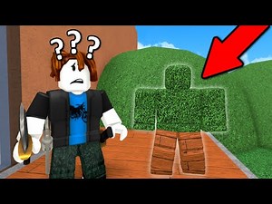 HIDE and SEEK in Roblox MM2!
