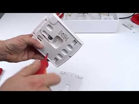 How to change batteries on wireless keypad K37 Paradox Alarm