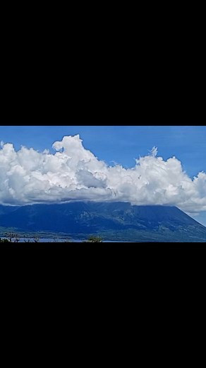 Breaking News Info dari PVMBG Sangiang Api Status Gunung Sangiang Api meningkat.. Terjadi peningkatan Gempa Tremor dan muncul kawah baru sebelah barat kawah lama. Hati-hati mena🙏 Lindungi kami ya Allah🤲🤲 | Al-Asy'ary Albimawi