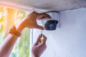 Troubleshooting: How to Tell If A Security Camera Is On And Recording - AlfredCamera Blog