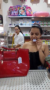 85M views · 274K reactions | Fue muy inteligente la acción de esta mujer | Maria Hansen | Facebook