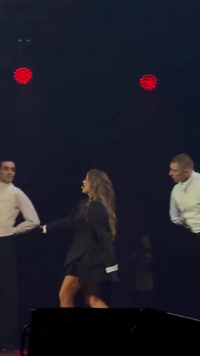 185K views · 6K reactions | Mood Music on Reels | Facebook