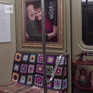 326K views · 1.6K reactions | This New York City subway car was transformed to look like the set of "Roseanne," and the TV series relaunch — and sitcom star Roseanne Barr's vocal support of President Donald J. Trump — has given riders plenty to talk about. https://cnn.it/2pY2BgK | CNN | Facebook