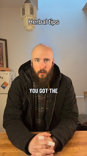 Herbal tea 🧠 Daily Focus Tonic – Clarity, Calm & Everyday Concentration 🧠 Daily Focus Tonic is a grounding herbal tea blend crafted for those scattered-brain days when attention, motivation, and follow-through feel just out of reach. Many people reach for this kind of herbal tea as part of their daily ritual to support focus, ease mental burnout, and encourage a calmer, clearer headspace—whether they’re living with ADHD or just juggling a lot at once. ✨ Key Ingredients & Benefits: Ashwagandha