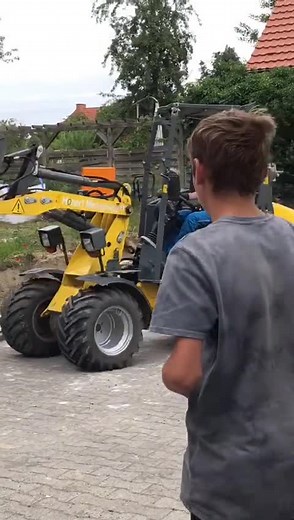 tillkarius (@tillkarius)’s videos with Originalton - tillkarius