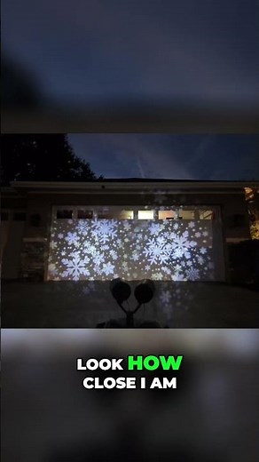 KITLOO CHRISTMAS PROJECTOR Review | Super Uber Clear | Reviews Unscripted