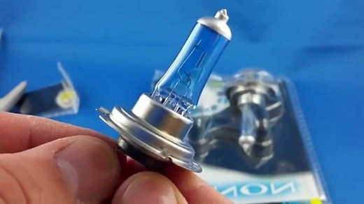 The 3 BEST Halogen Headlight Bulbs Of 2025 | Our Top Picks - Headlight Reviews