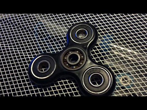 HOW TO FIX A RUSTY/SQUEAKY/SLOW FIDGET SPINNER!