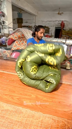 How Quilts Are Stuffed and Sewn Efficiently: Factory Process | Koreaboo Fever