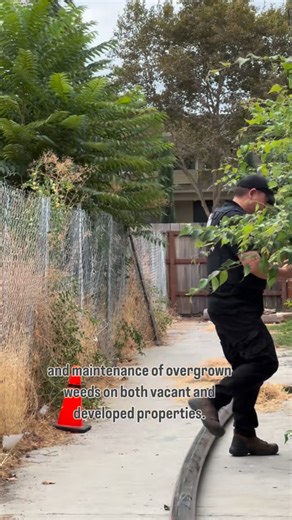 The second week of October is Code Enforcement Officer Appreciation Week. The City of Sacramento’s Code Enforcement Officers help to promote and maintain a safe and desirable living and working environment for Sacramento residents and business owners. Through education and enforcement, the staff helps to maintain the quality of the community. Thank you to our City code officers for their dedication to ensure public health, safety, and quality of life are met by enforcing neighborhood, building, 