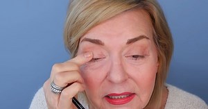 How to Do Perfect Eyeliner Over 50 - Step-by-Step Tutorial
