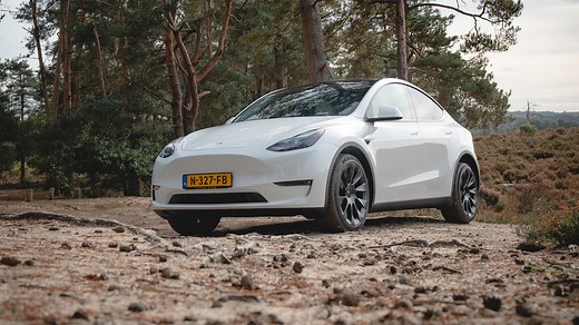 Tesla Model Y Review & Prices 2025 | Autotrader UK