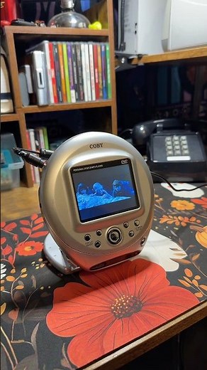 Coby portable DVD/CD player