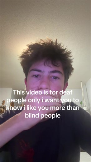 Vance1 (@leftywalkemdown)’s video of deaf people farting