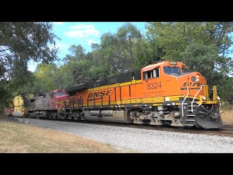 Two BNSF Stack Trains, Colona, IL 10/1/25