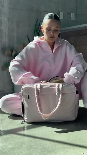 The Weekender bag — built for daily carry, weekend escapes, and all the adventures in between.