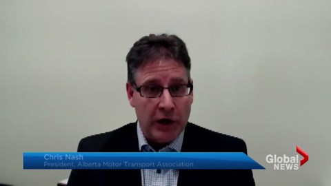 Alberta announces changes to Class 1 training requirements, financial relief for prospective truck drivers