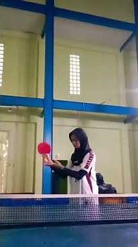 cara melakukan servis tenis meja