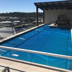 Solar Pool Covers - How They Work, The Benefits & How To Choose One
