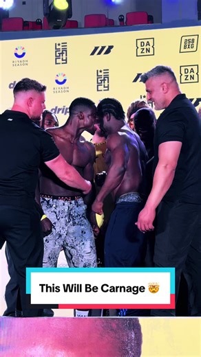 🇬🇭 11-0 (10kos) va 10-0 (10kos) 💥 Freezy Macbones vs Jonathan Tetteh is going to be chaos in our chief support tomorrow in Accra! #boxing #accra #matchroom #freezy