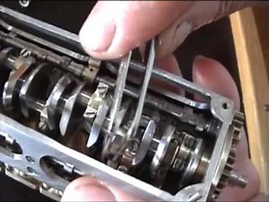 Il motore più piccolo del mondo V12 - The world's smallest V12 engine