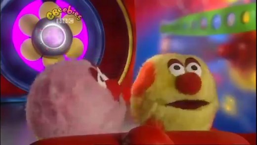 CBEEBIES Bits And Bobs Snow