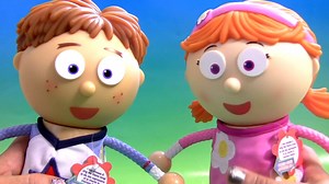 Bubble Guppies STACKING CUPS SURPRISE EGGS Tickety Toc Disney Frozen FASHEMS PeppaPig | Fun Toyz Collector