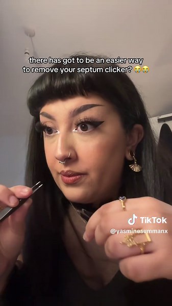 Easily Remove Your Septum Clicker: Tips and Tricks