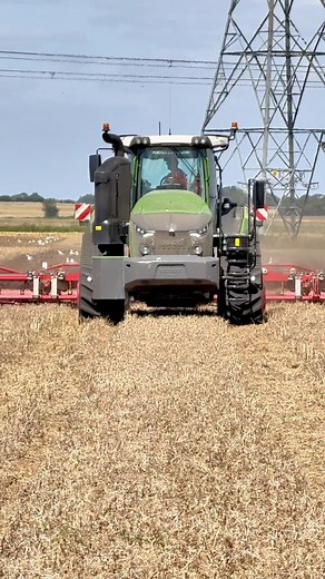 Marlon in the Fendt 1167 MT crawler tractor with the HORSCH joker working land at Rockscape farming | Pro Horizon Farming Content