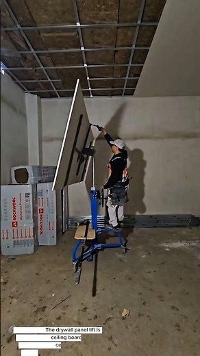 “Fast Ceiling Drywall Installation Using a Panel Lift | Professional Sheetrock Setup Tutorial”