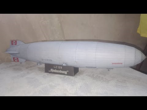 LZ - 129 HINDENBURG class airship papercraft model.